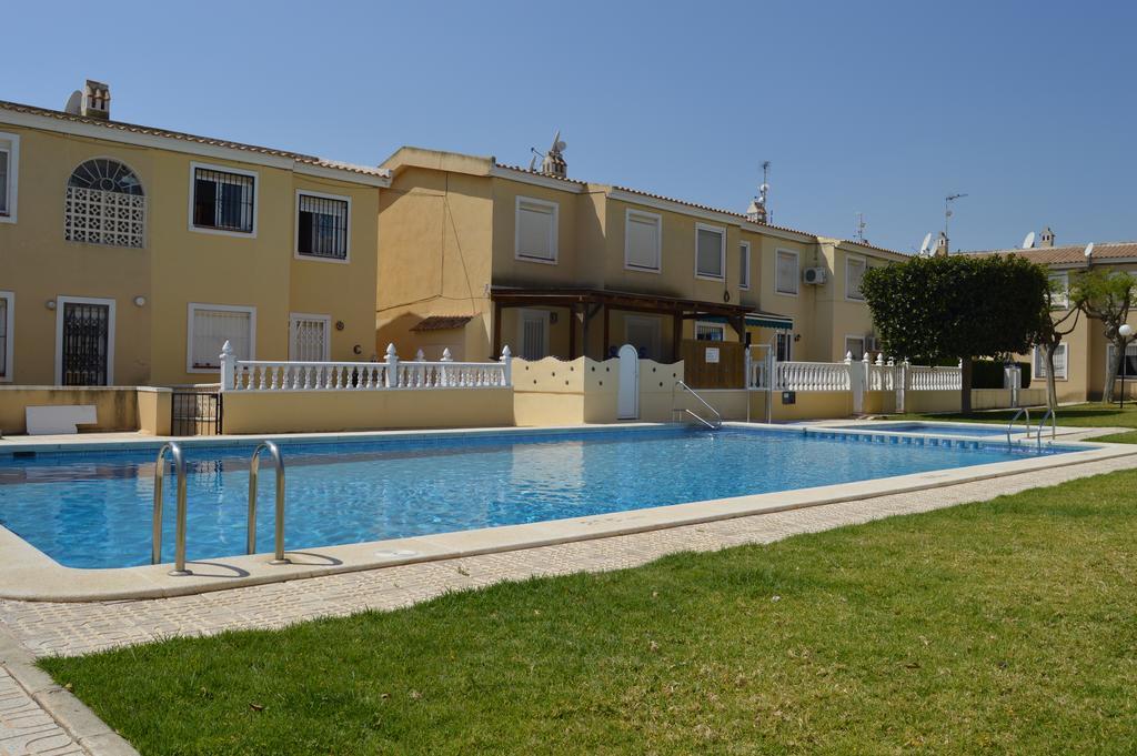 Apartment In Villamartin Bagian luar foto
